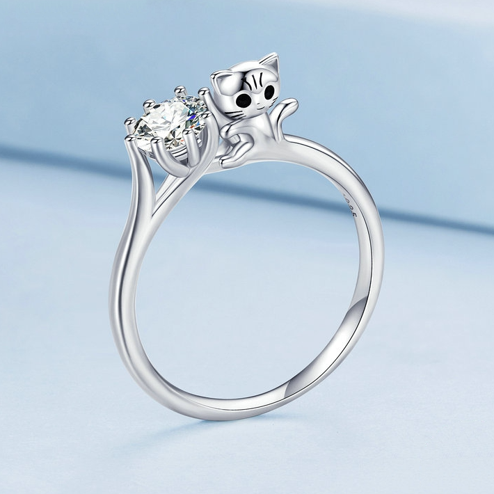 Solitaire ring met kat